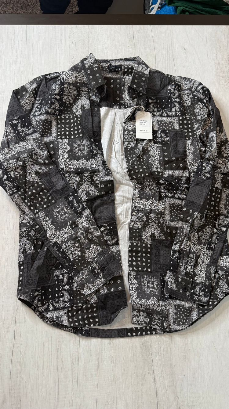 Other Black And White Patterned Shirt product image