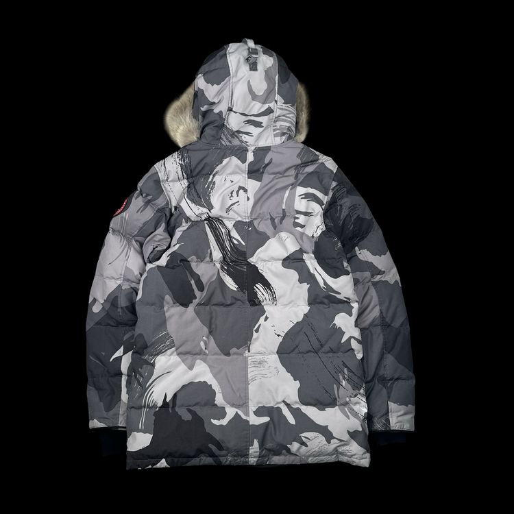 Canada Goose Grey Camo Premium Down Carson Coyote Fur Parka Jacket - Large image 8