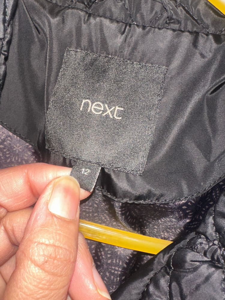 Next Black Quilted Coat imagen 3