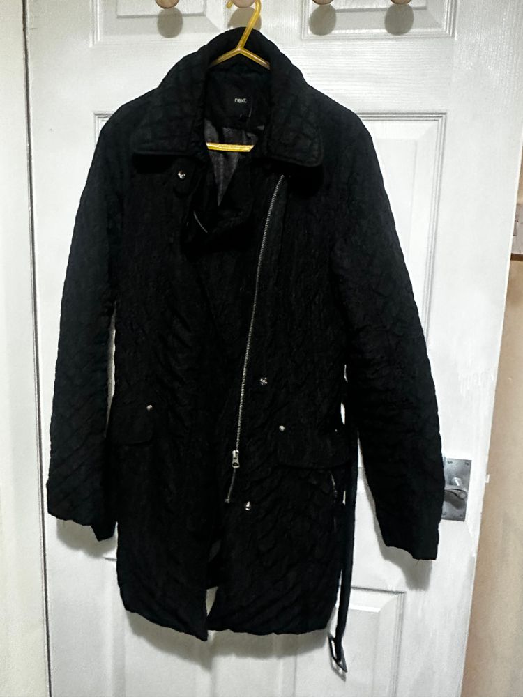 Next Black Quilted Coat obraz 1