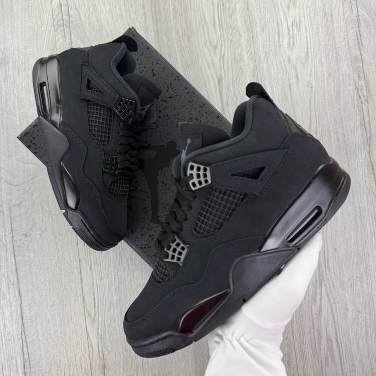 Jordan 4 Retro Men’s ‘Black Cat’ Trainers (2025) 12