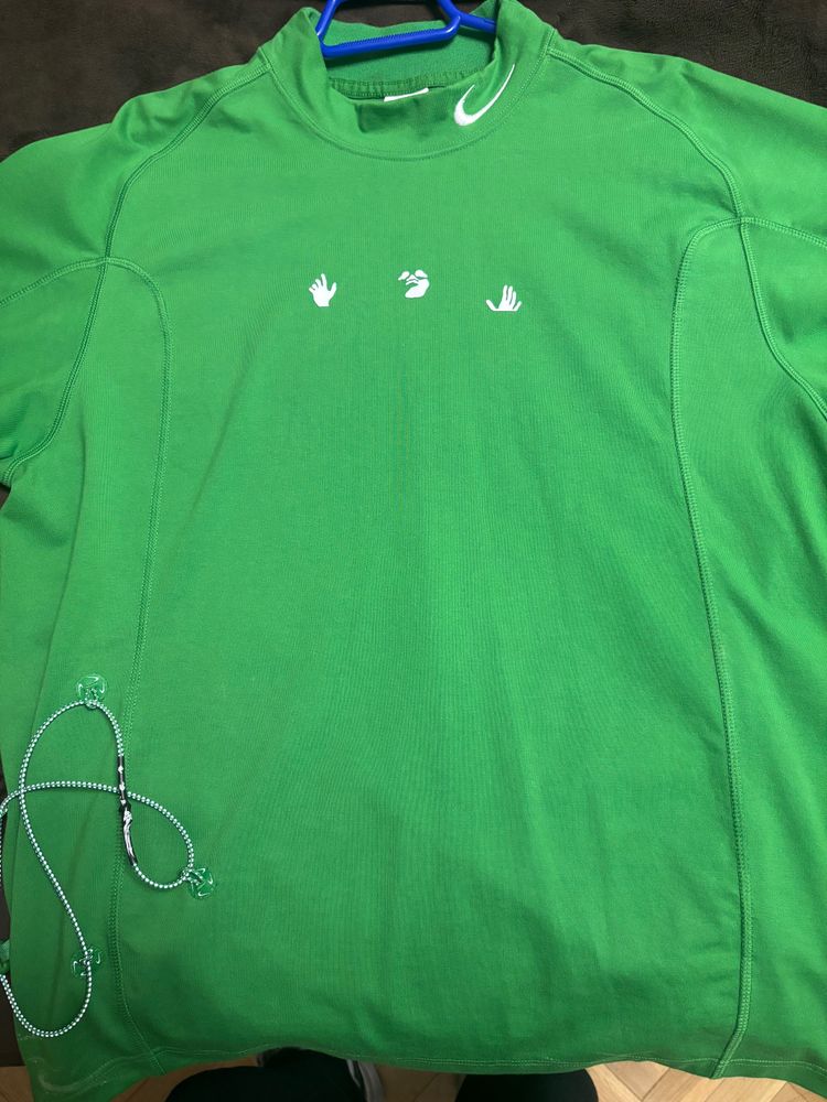 Nike Green Sweatshirt off white