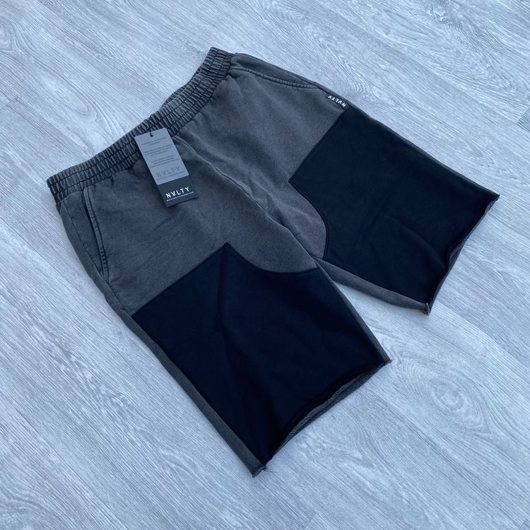 Other NVLTY Vintage Carpenter Shorts - Washed Black/Black product image