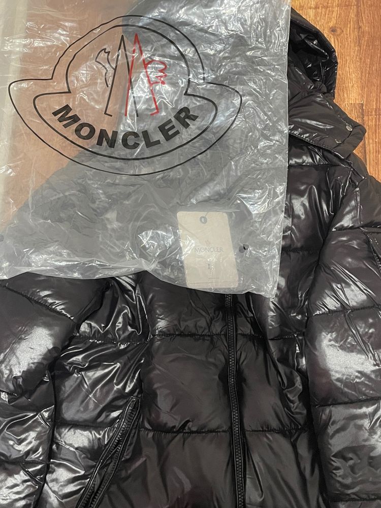 Moncler Black Puffer Jacket image 4