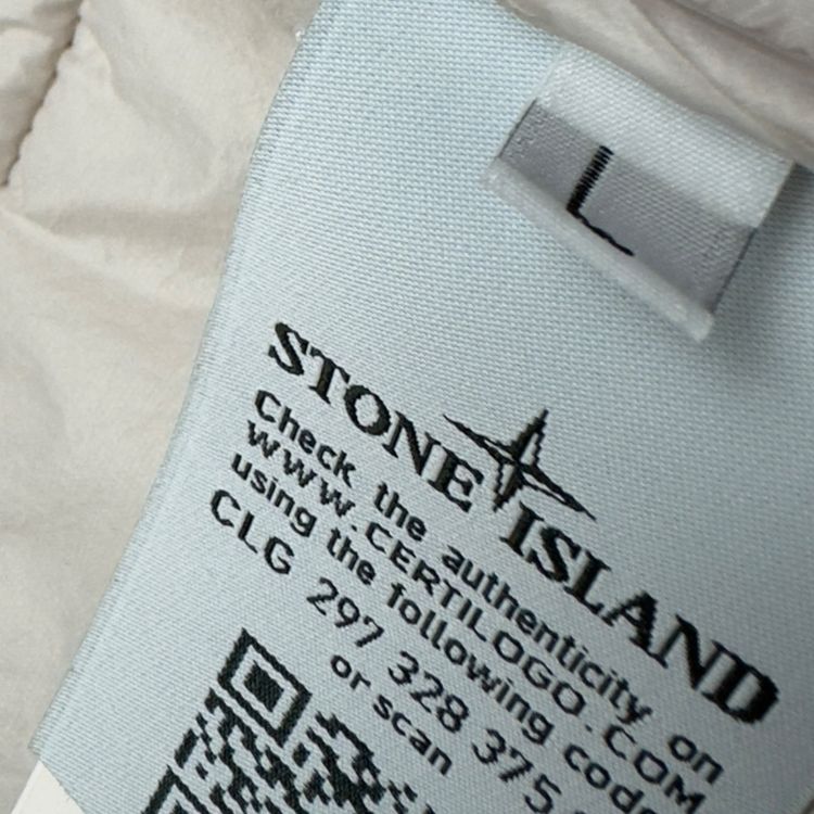 S/S 19 Stone Island Quilted Micro Yarn - Cream obraz 3