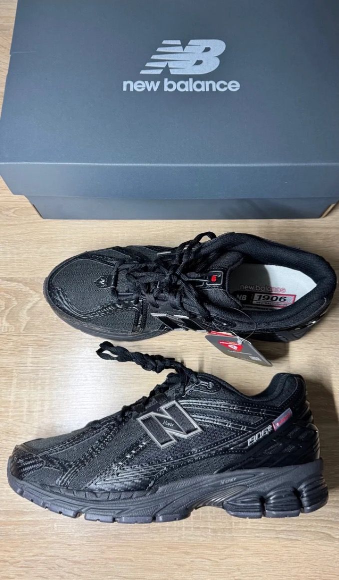 New Balance Black Running Shoes