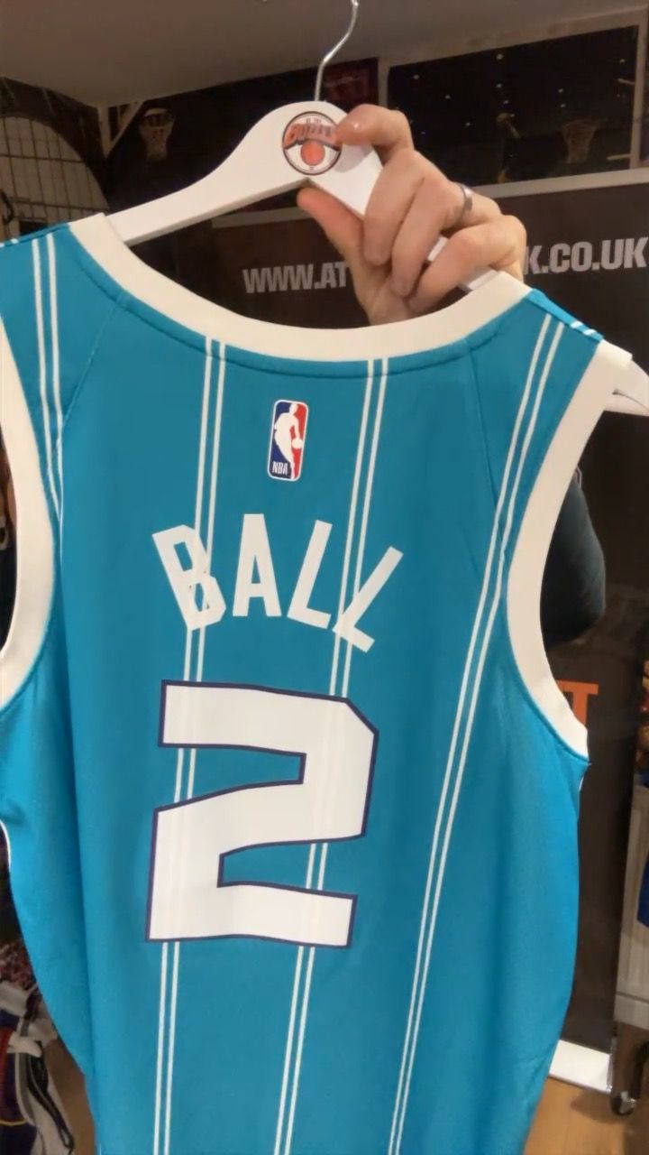 Other LAMELO BALL HORNETS TEAL LARGE ROOKIE  product image