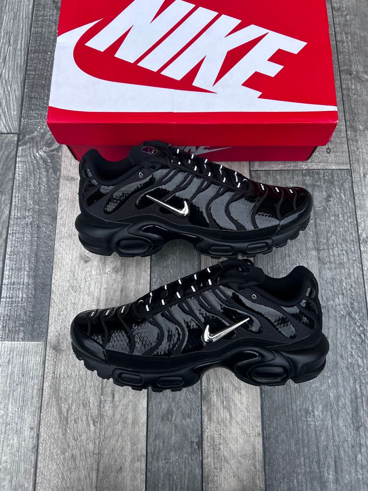 Nike Air Max Plus TN Trainers ‘Black Chrome’ - Size UK 7.5 (PRE-LOVED) image 1