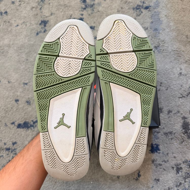 Immagine di Jordan 4 Seafom Oil 44,5 6