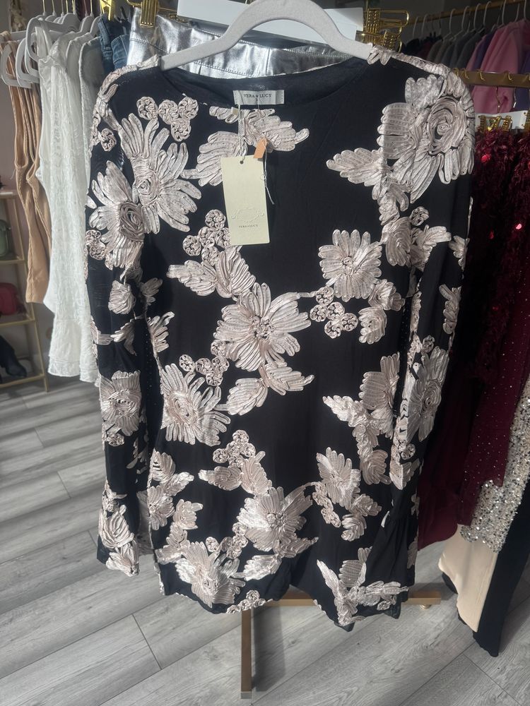 Black Long Sleeve Dress With Floral Embroidery