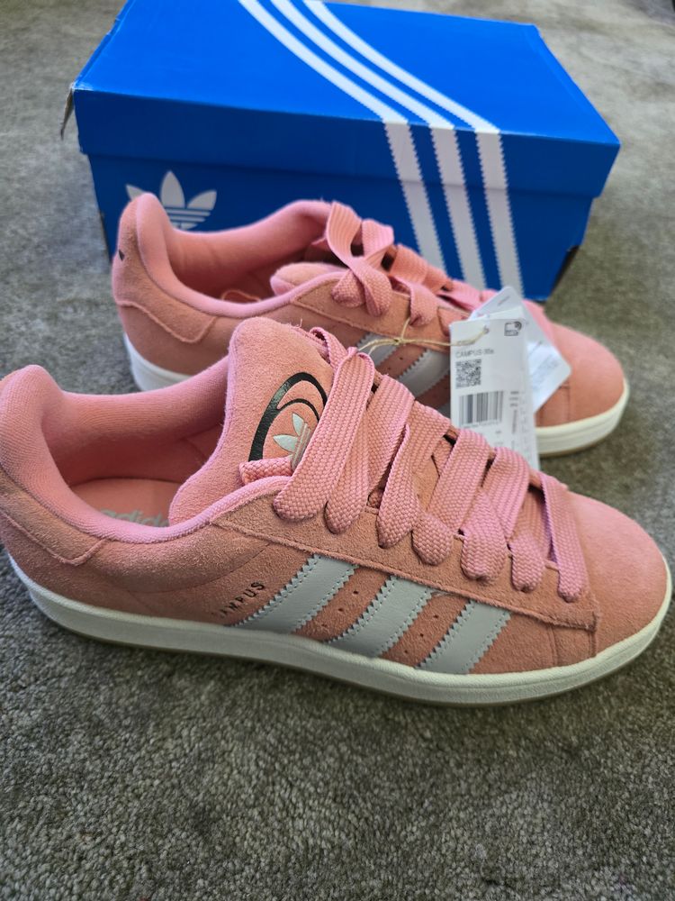 Adidas campus uk 9.5 brand new full box pink