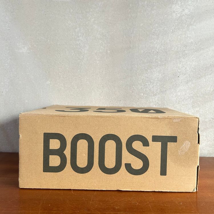 YEEZY 350 BOOST V2 | Slate | UK 7.5 image 7