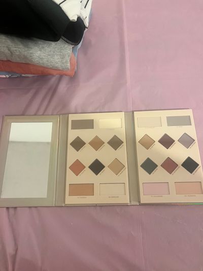 Neutral Tone Eyeshadow Palette