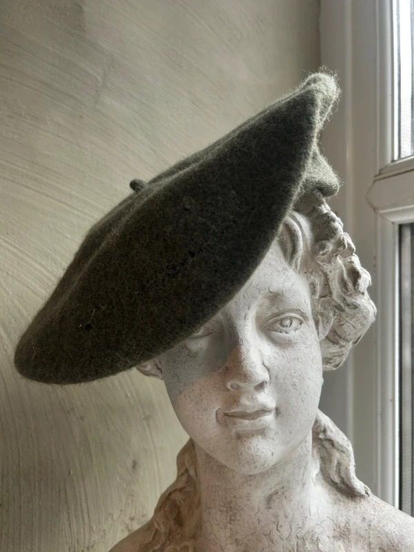 Grey Wool Beret Hat imagen 1