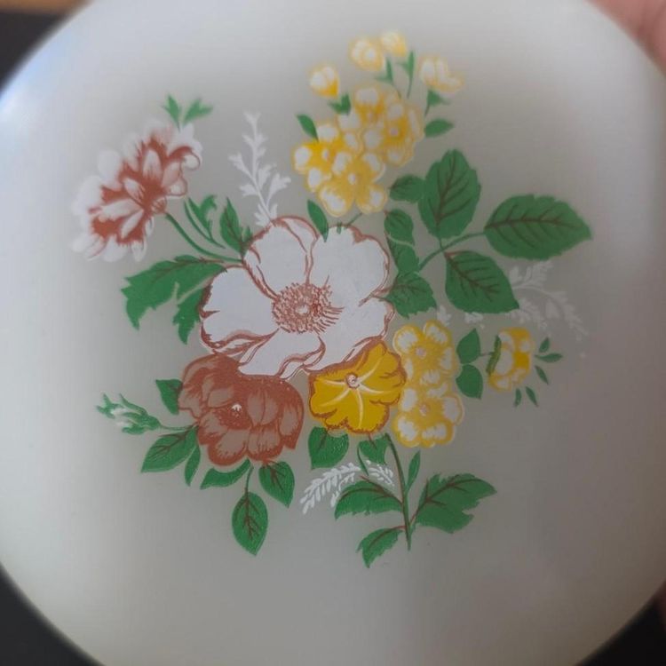 £12, Round Floral Trinket Box vintage  image 5