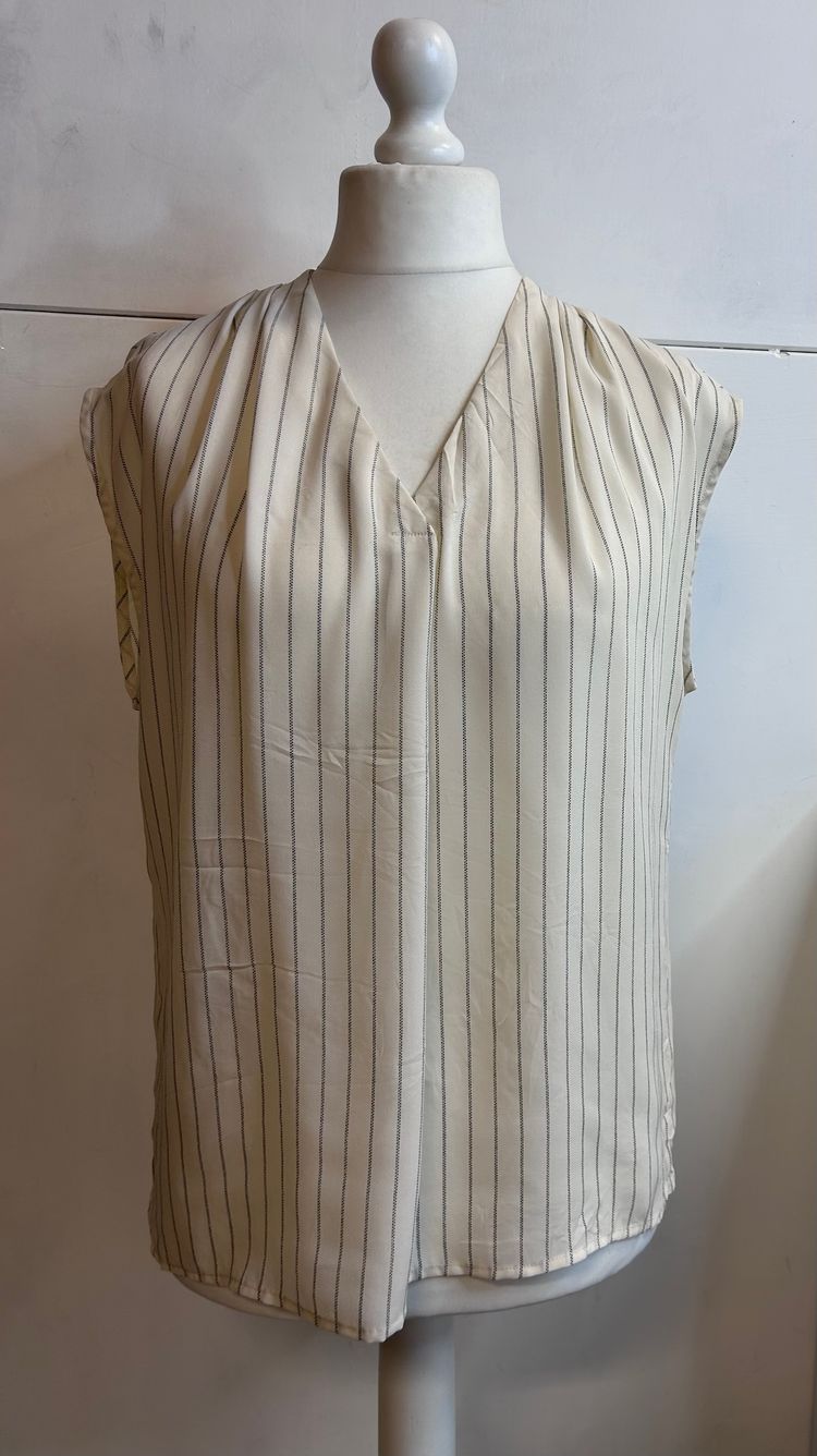 Banana Republic Sleeveless Striped Blouse 2