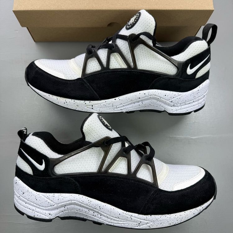 Nike Air Huarache Light Size UK 9 Black White Men's Trainers 306127-010 obraz 6