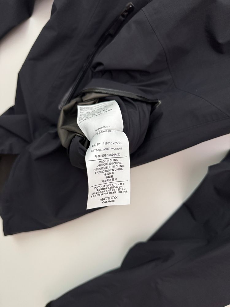 Arc’teryx Zeta SL Jacket Black Women’s S Small Gore-Tex image 3
