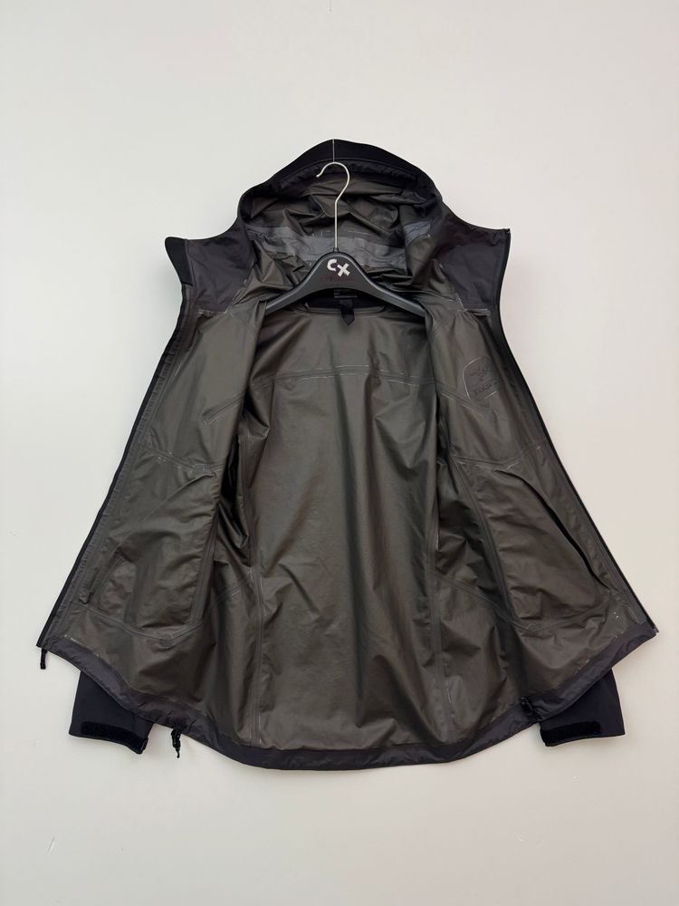 Arc’teryx Zeta SL Jacket Black Women’s S Small Gore-Tex image 2