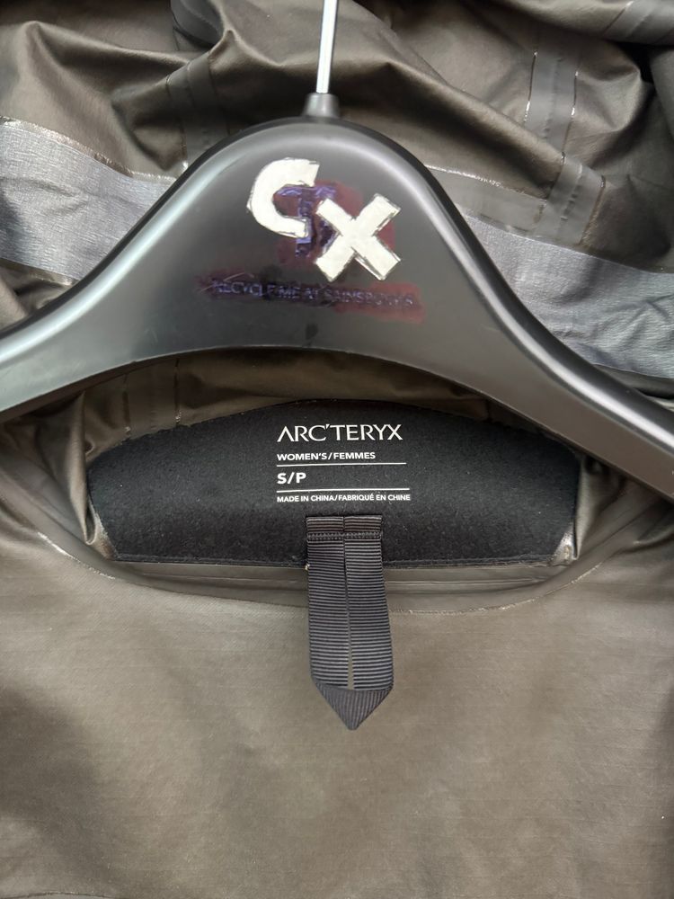 Arc’teryx Zeta SL Jacket Black Women’s S Small Gore-Tex image 4