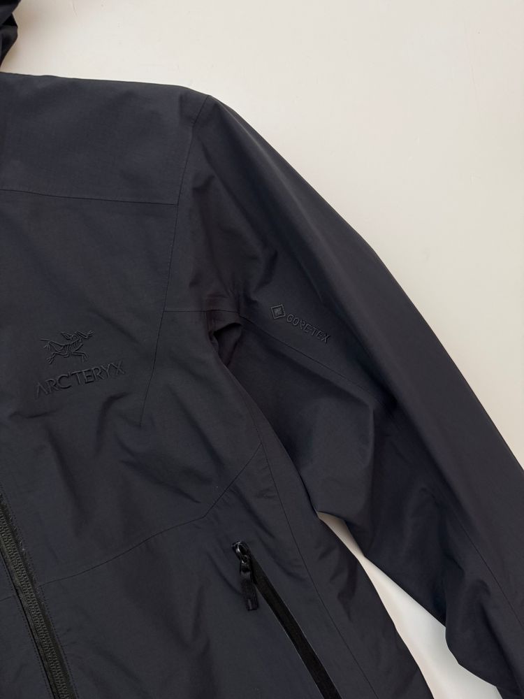 Arc’teryx Zeta SL Jacket Black Women’s S Small Gore-Tex image 11