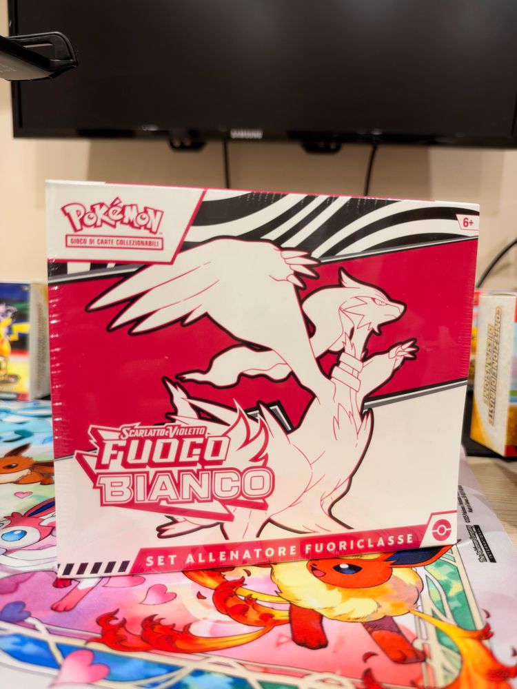 Pokémon GCC – Fuoco Bianco, Box Originale Sigillato