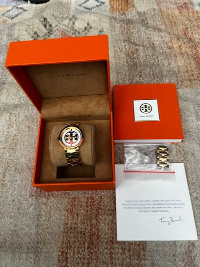 Tory Burch Gold-Tone Wristwatch TBW4011 2