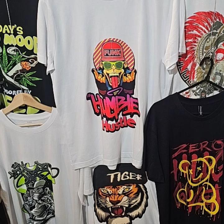 Unknown Graphic T-Shirt product image