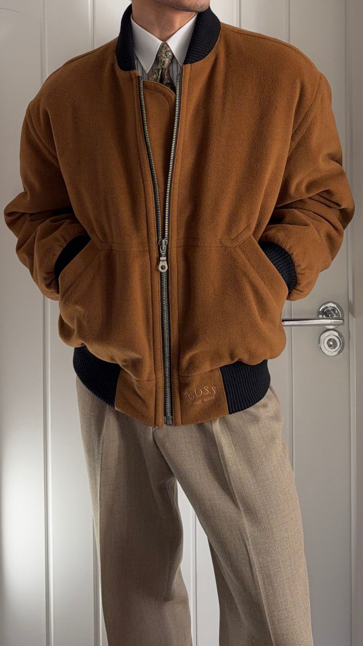 Hugo Boss 1980s Wool Cashmere Camel Brown Bomber Jacket - Size L image 15