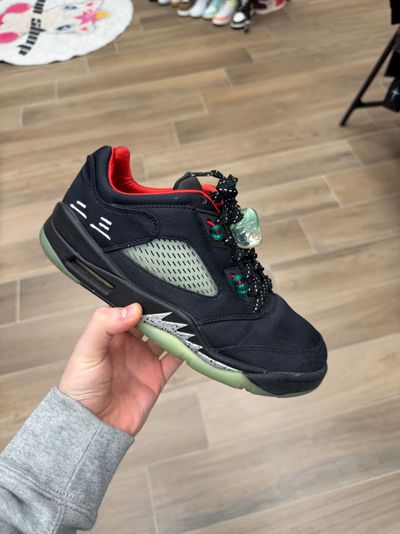 JORDAN 5 QUAI 40,5