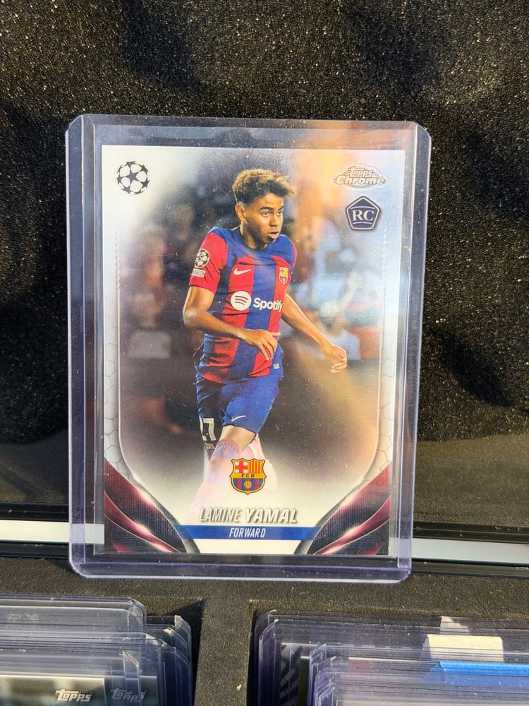 Other Lamine Yamal rookie Topps Chrome product image