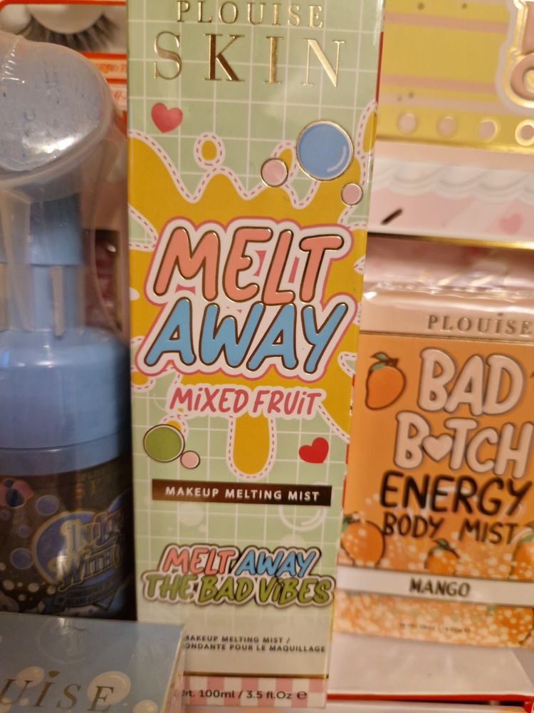 Other P Louise Skin Melt Away Mixed Fruit Makeup Melting Mist product image
