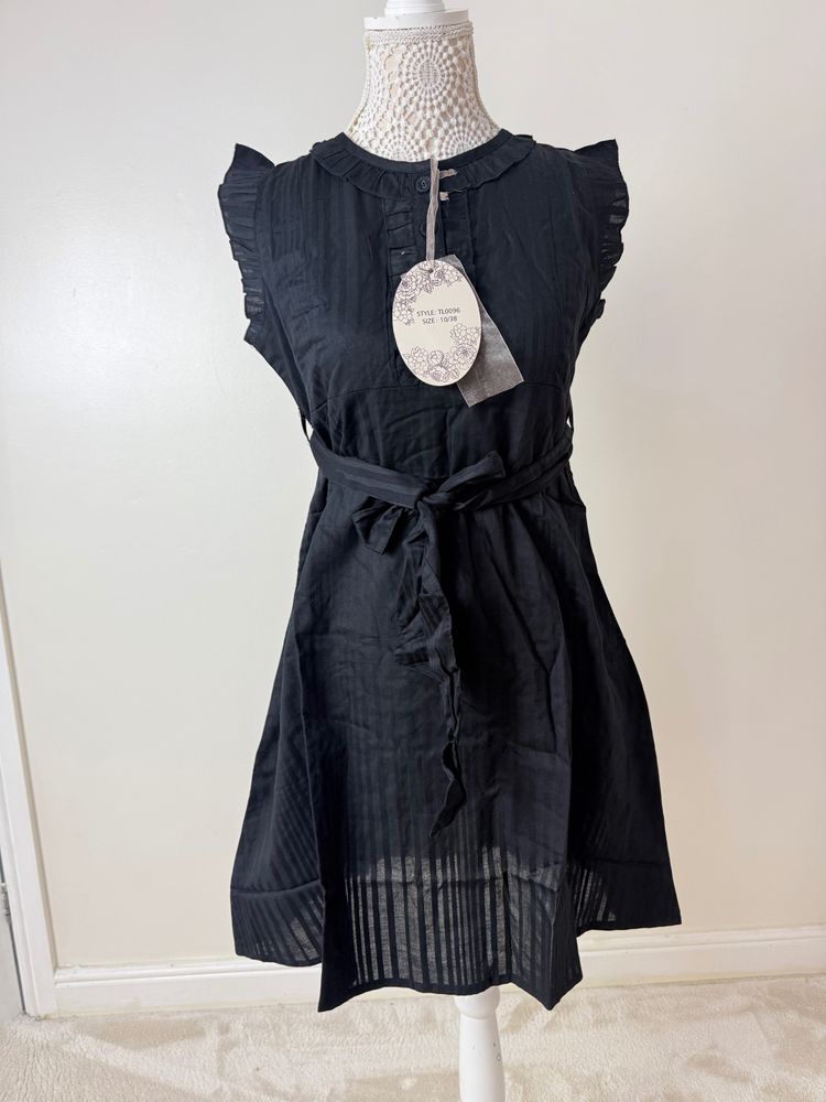 Black Sleeveless Dress With Belt 6