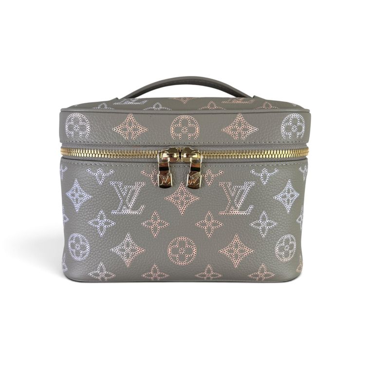 Louis Vuitton Women’s Nice Mini Toiletry Pouch