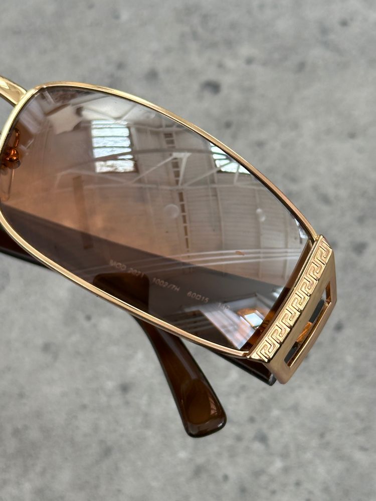 Versace 2000s Rectangular Medusa Logo Sunglasses 7