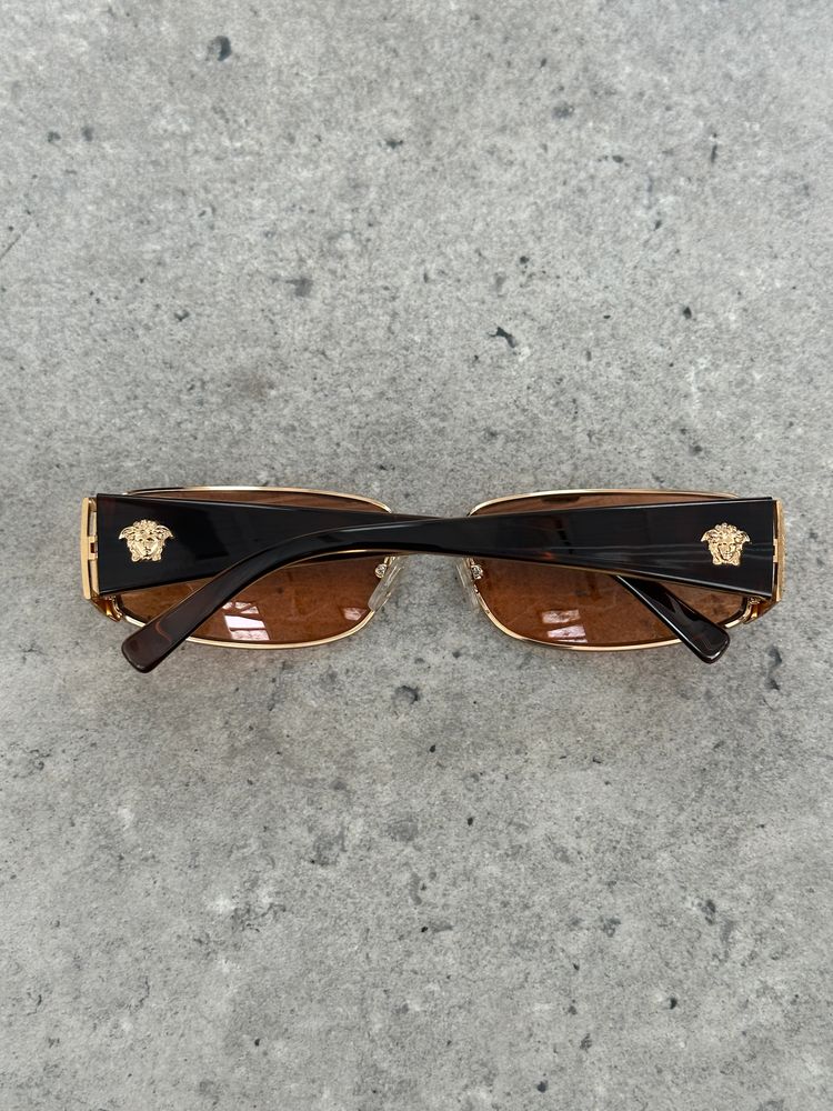 Versace 2000s Rectangular Medusa Logo Sunglasses 2