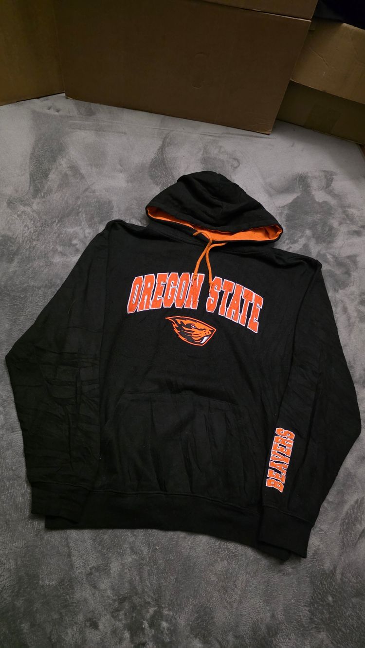 Black Hoodie With Oregon State Print