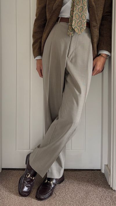 Armani 1990s Wool Silk Pleated Pants Gray - Size 40 Waist