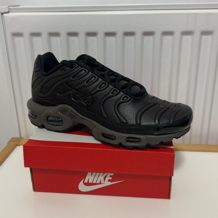 Nike nike air max uk 4.5 brand new box without lid product image