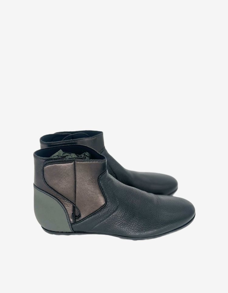 Lanvin Black Chelsea Boot With Velcro Closure image 2