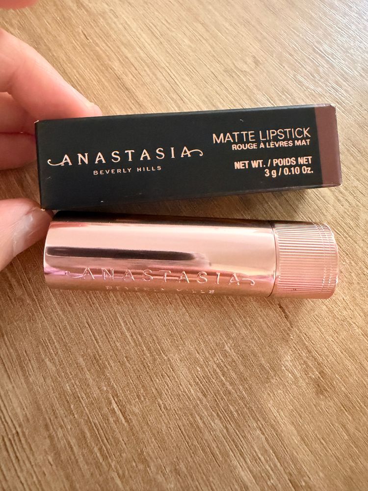 Anastasia Beverly Hills Matte Lipstick 2