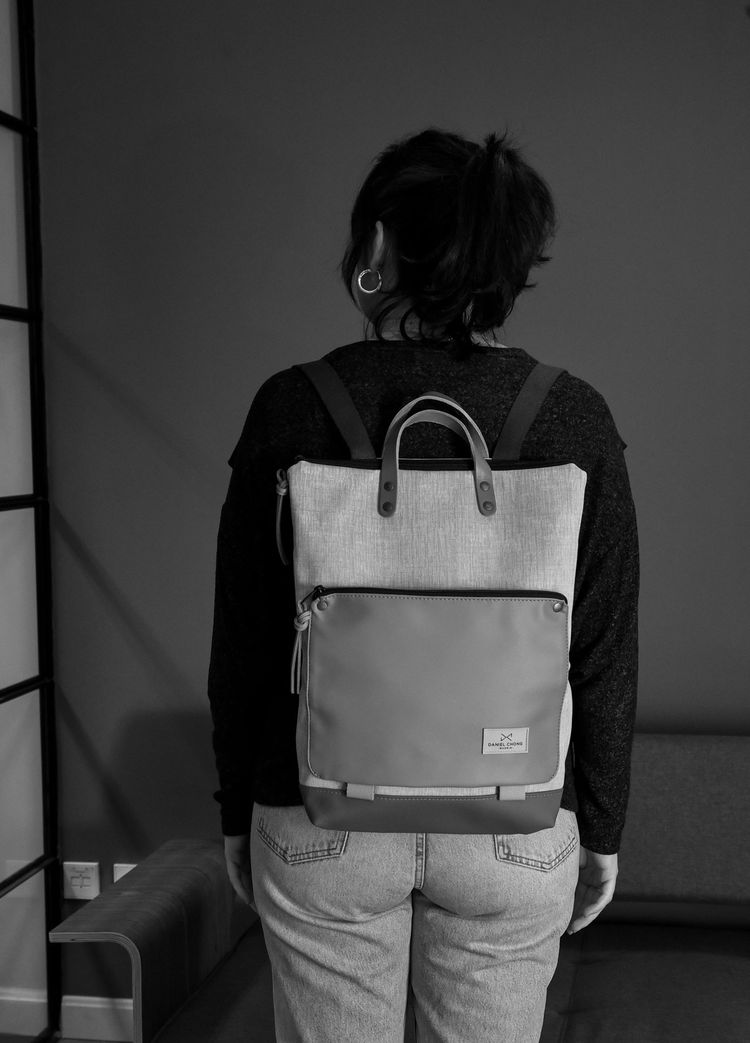 Mochila Book Holder Iconic Impermeable DZ GRAPHIC EDITION 3