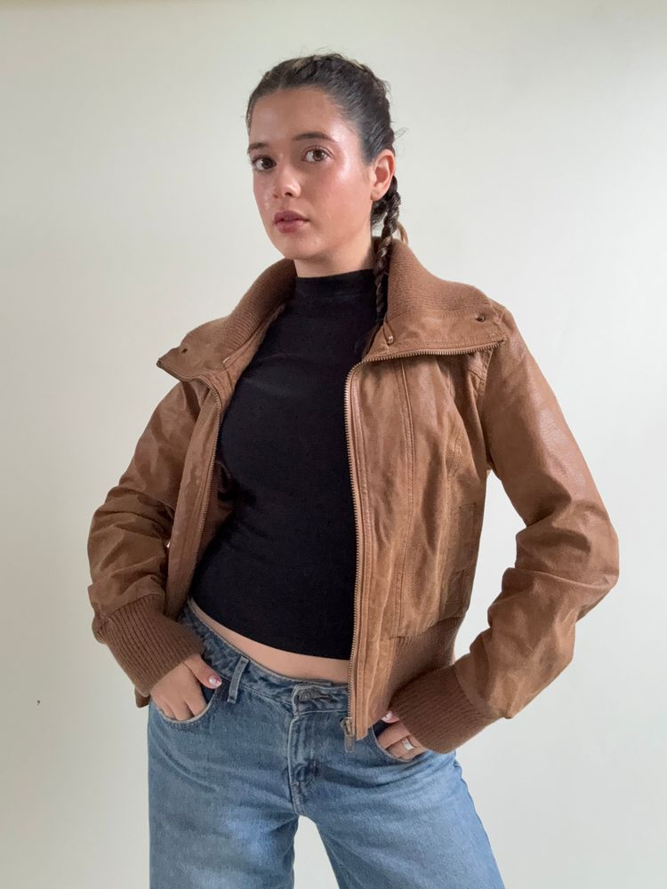 Immagine di Leather Bomber Jacket (UK16) 11
