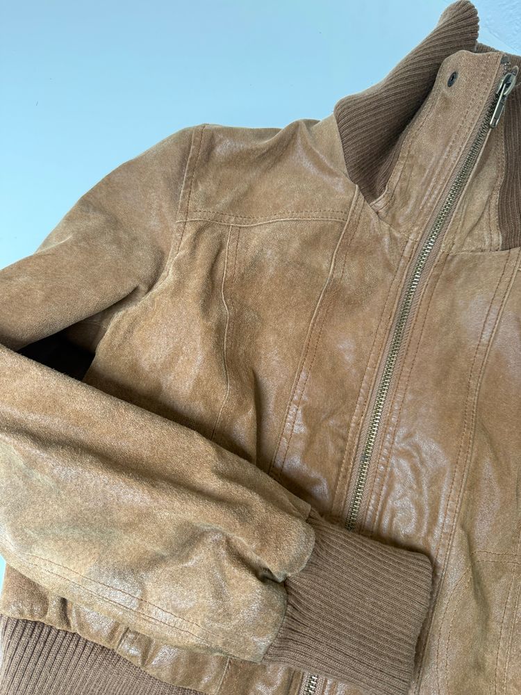 Immagine di Leather Bomber Jacket (UK16) 16