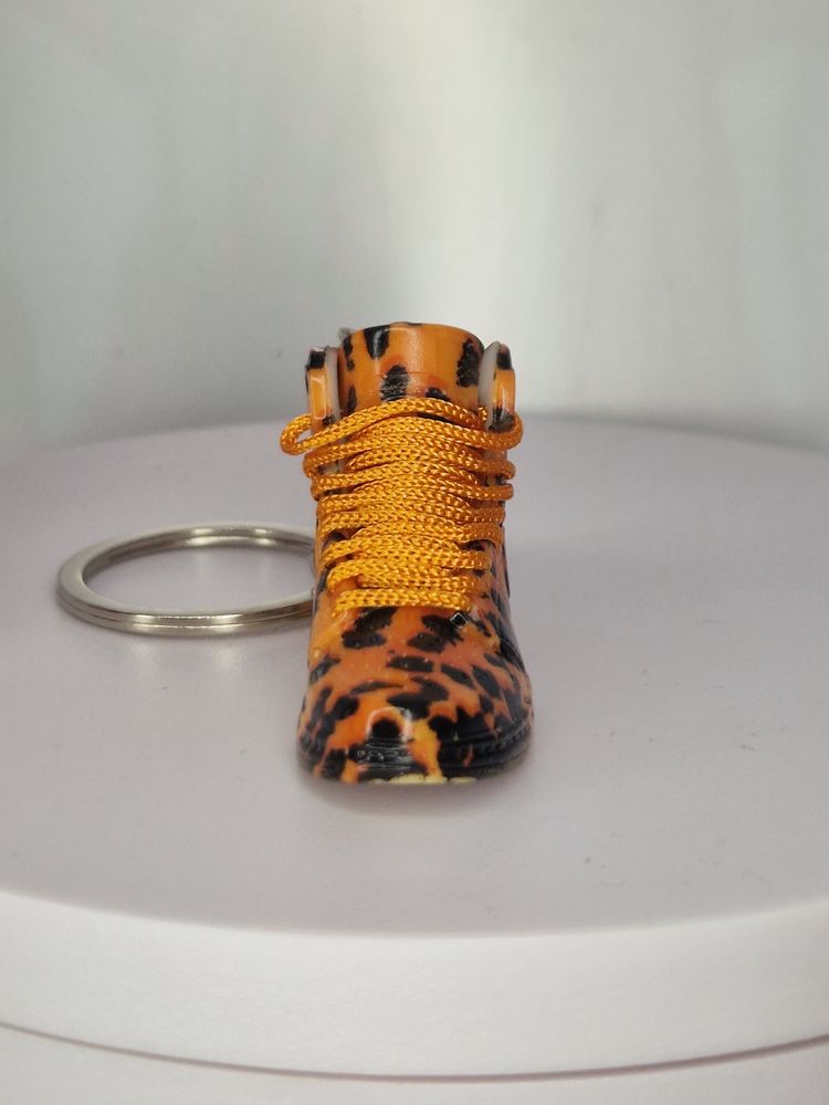 Leopard Print Sneaker Keychain 3