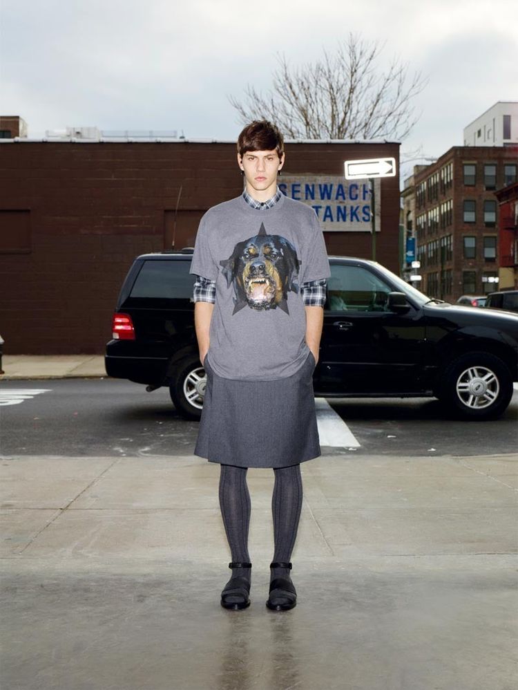 Givenchy Grey Rottweiler Star T-Shirt 8