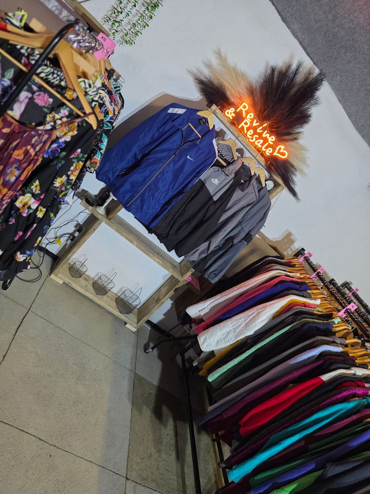 Mixed Clothing Dresses, Hoodies, Branded and High Street 