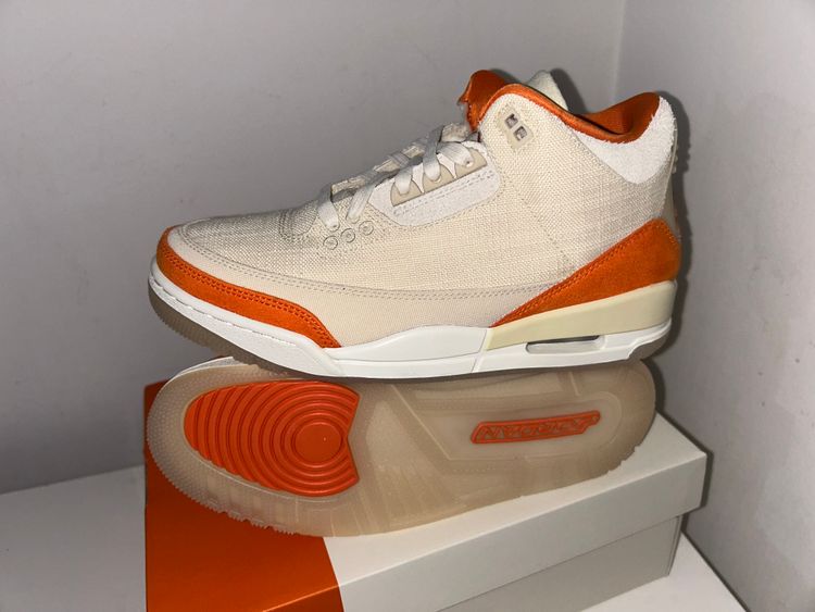 Nike Air Jordan 3 Retro Sneakers image 4