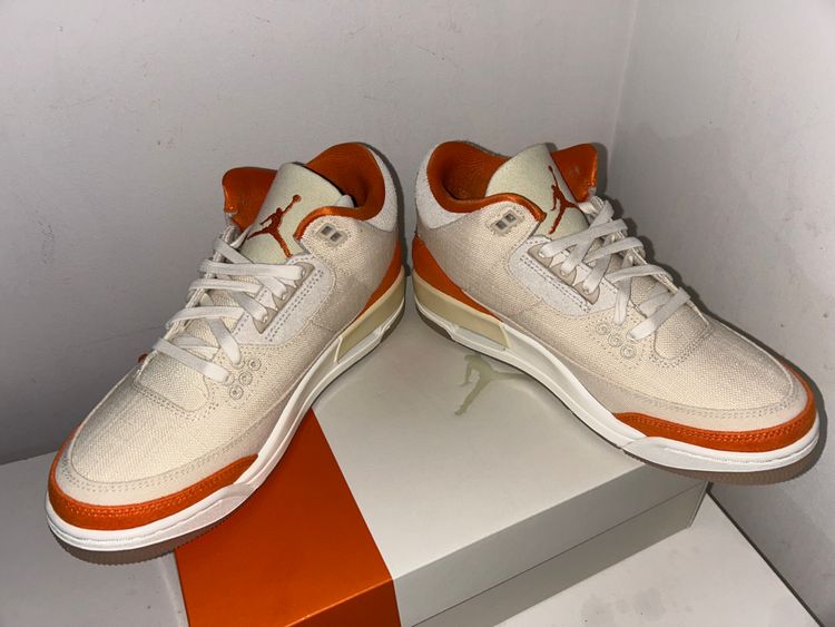 Nike Air Jordan 3 Retro Sneakers image 3