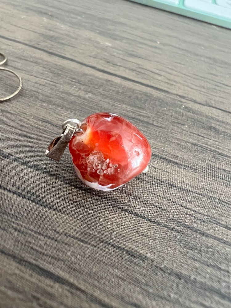 Red And White venetian agate Earrings And Pendant Set image 3